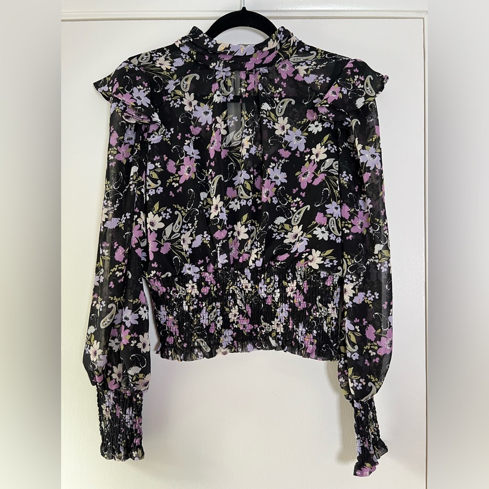 ASTR Floral Blouse Long Sleeve Ruffle Shoulder Black Purple Green Semi Sheer Med - Picture 4 of 14